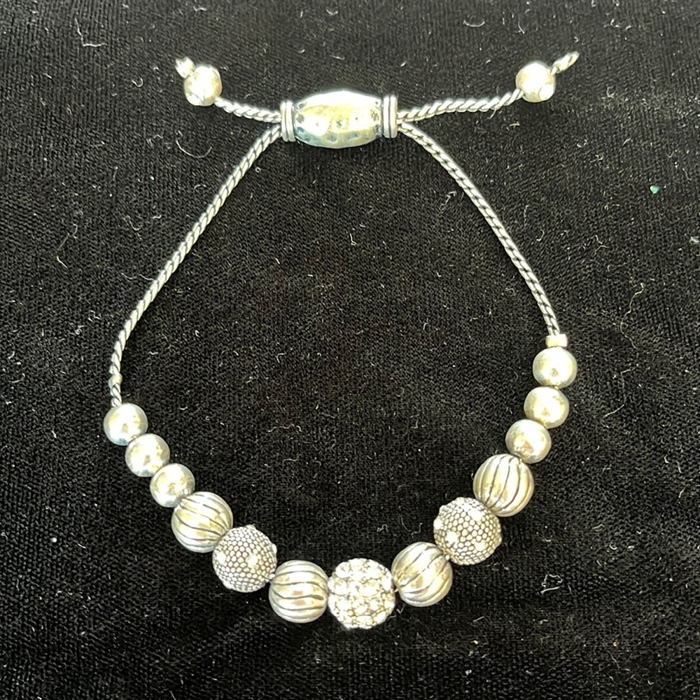 NWOT silver bead bracelet